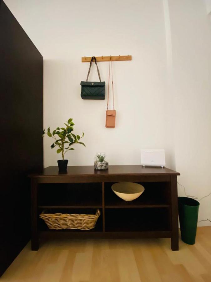 Lovely Apartment In The Heart Of Atene Esterno foto