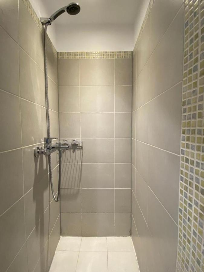 Lovely Apartment In The Heart Of Atene Esterno foto